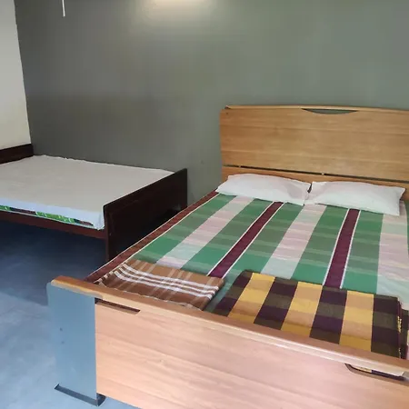 Enoch Guest House Mannar Exterior photo